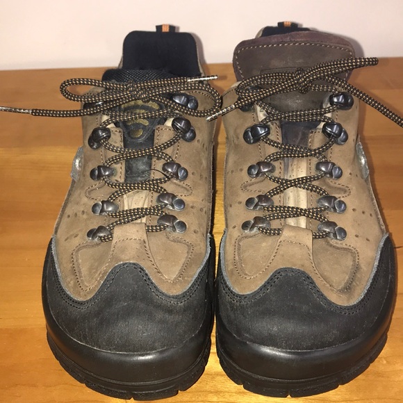 birkenstock hiking shoes